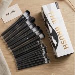 MAANGE 18 Pcs Professional Makeup Brush Set - Black